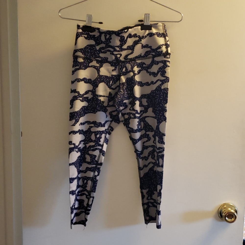 Noli yoga capris